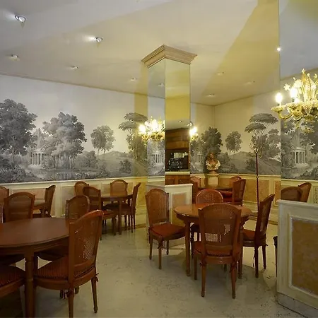 Hotel Zanhotel Regina Bolonha